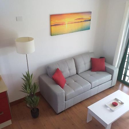 Apartment Duplex -The Sunny Hut - Swimming Pool - Free Wifi & Ac- Residence Las Marinas ปูแอร์โตเดลคาร์เมน ภายนอก รูปภาพ
