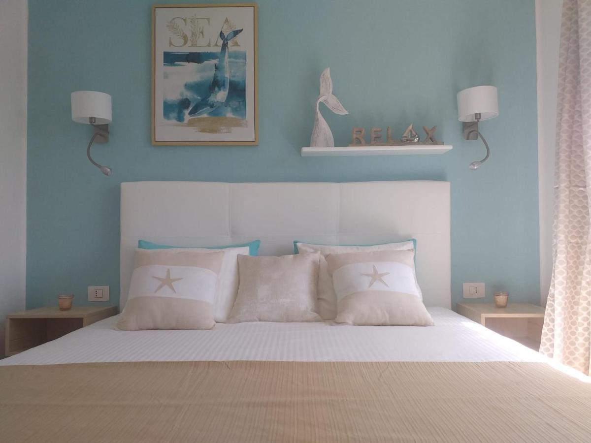 Apartment Duplex -The Sunny Hut - Swimming Pool - Free Wifi & Ac- Residence Las Marinas ปูแอร์โตเดลคาร์เมน ภายนอก รูปภาพ